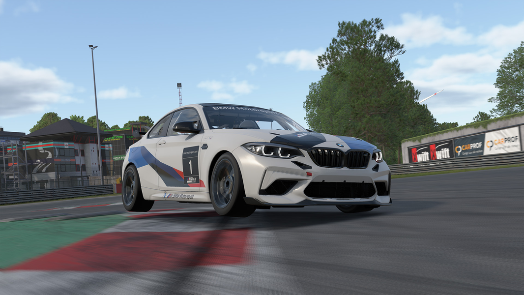 The 4.9k iRating Climb: How One Driver Conquered the BMW M2 Cup at 50